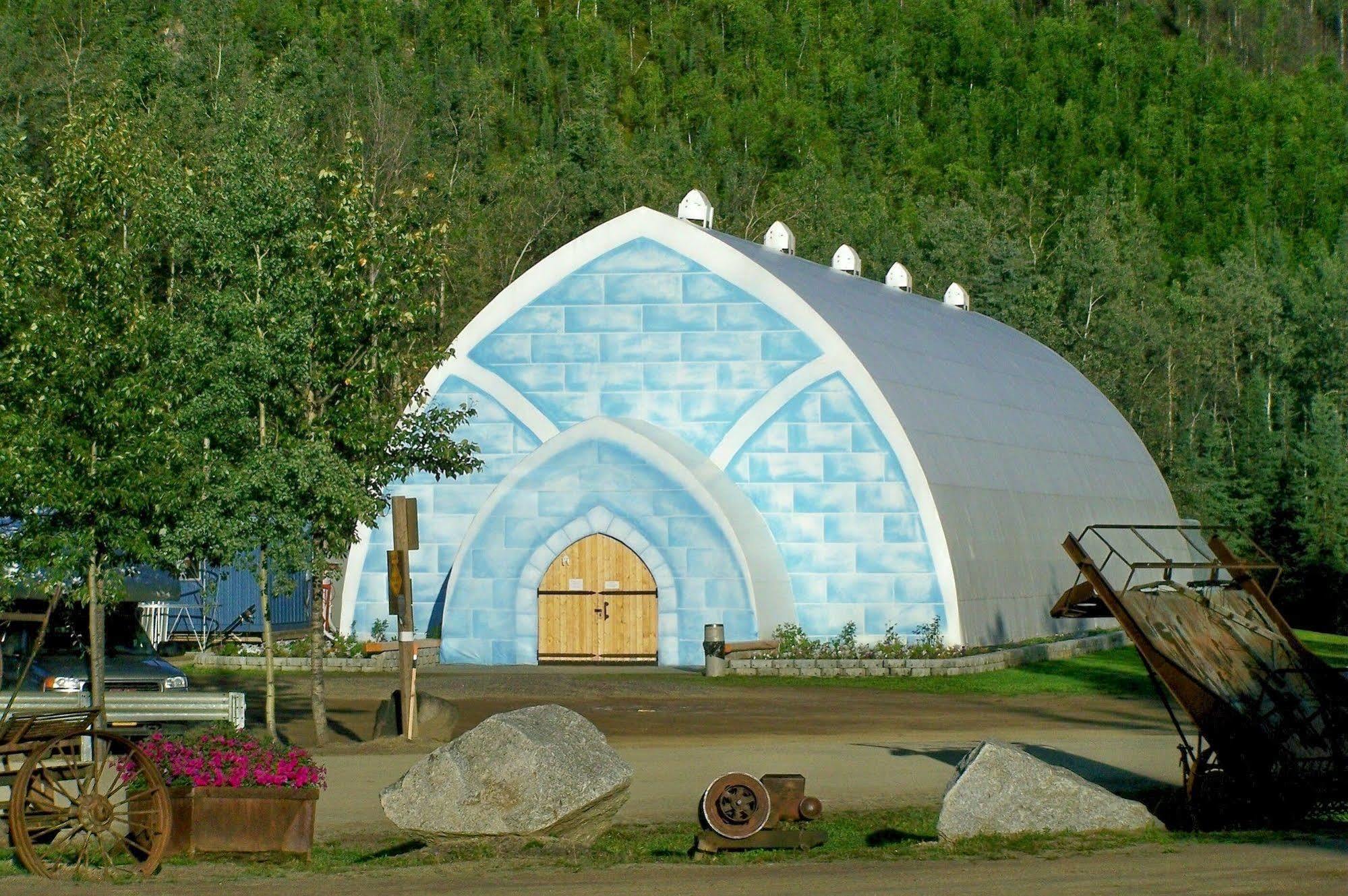 Chena Hot Springs Resort แฟร์แบงค์ส ภายนอก รูปภาพ